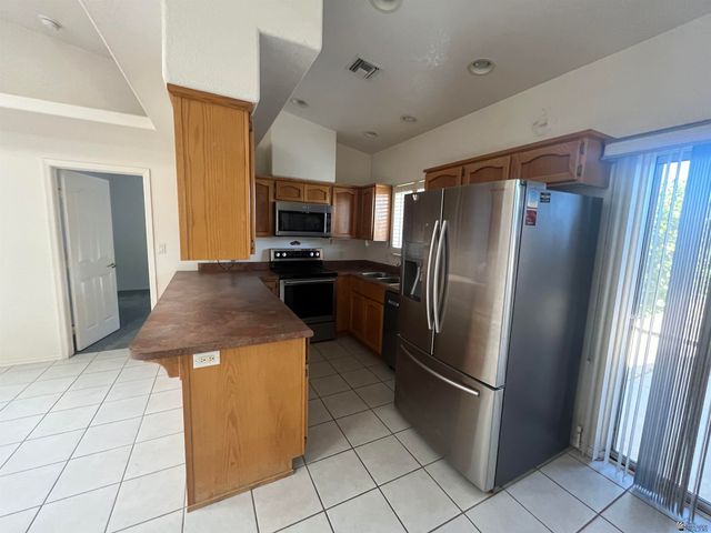 11393 S Kingman Ave, Yuma, AZ 85367