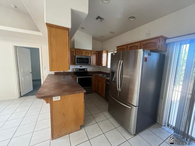 11393 S Kingman Ave, Yuma, AZ 85367