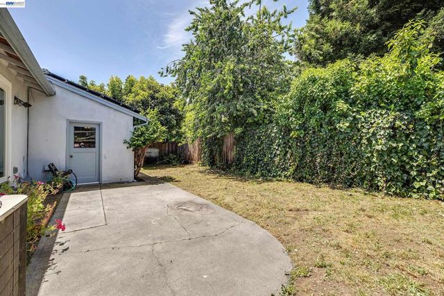 27029 Jennings Way, Hayward, CA 94544