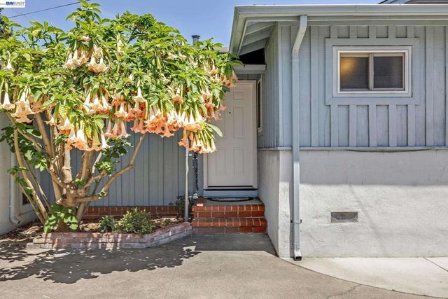 27029 Jennings Way, Hayward, CA 94544