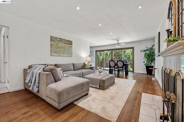 27029 Jennings Way, Hayward, CA 94544