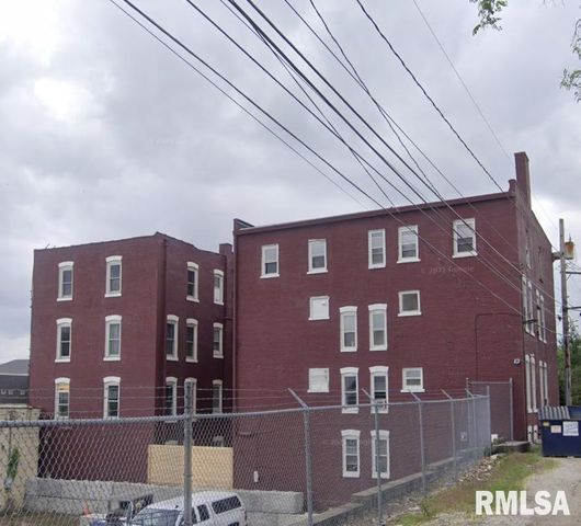 515 RIPLEY Street, Davenport, IA 52803