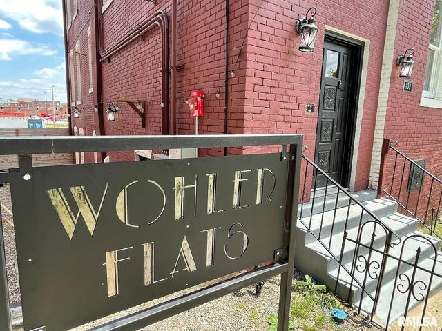 515 RIPLEY Street, Davenport, IA 52803