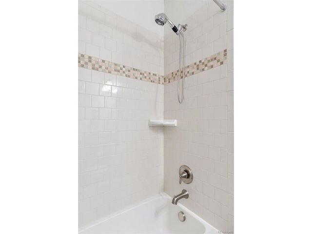 7363 Chase St, Arvada, CO 80003