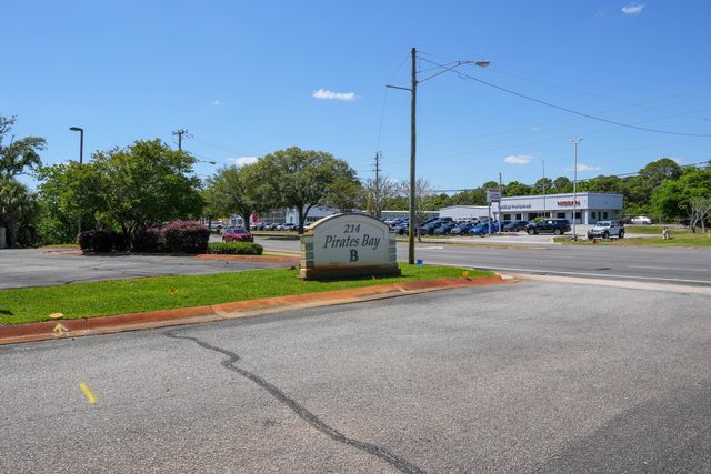 214 SW Miracle Strip Prkwy Parkway, B202, Fort Walton Beach, FL 32548