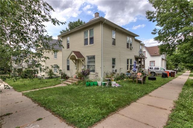 517 Dodge Street #1 & 2, Eau Claire, WI 54701