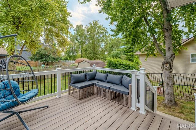 622 Rain Hollow Drive, O'fallon, IL 62269