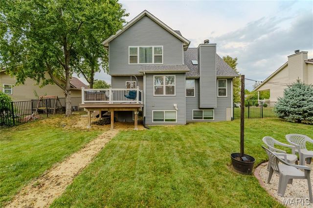 622 Rain Hollow Drive, O'fallon, IL 62269