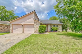 7402 Londres Drive, Houston, TX 77083