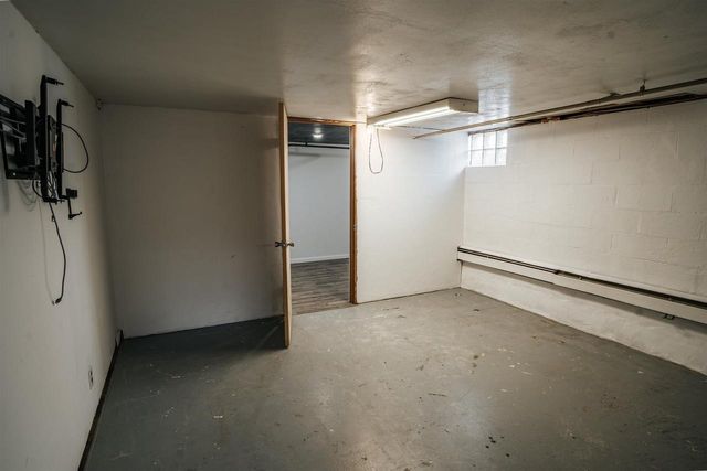 1127 CARDINAL LANE, Howard, WI 54313