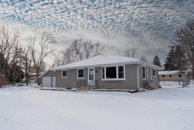 1127 CARDINAL LANE, Howard, WI 54313