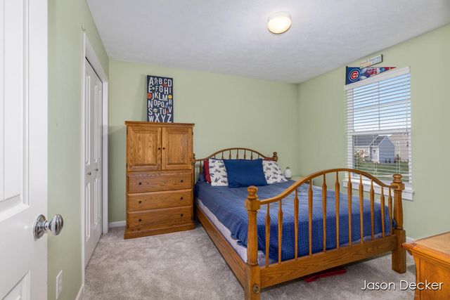518 Orchard Drive, Rockford, MI 49341