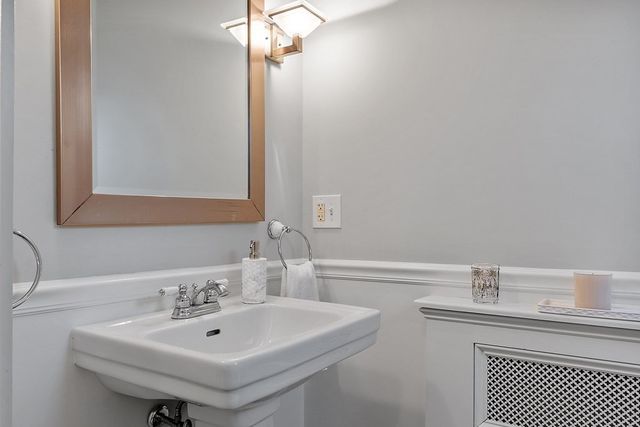 270 Poplar Street, Boston, MA 02131