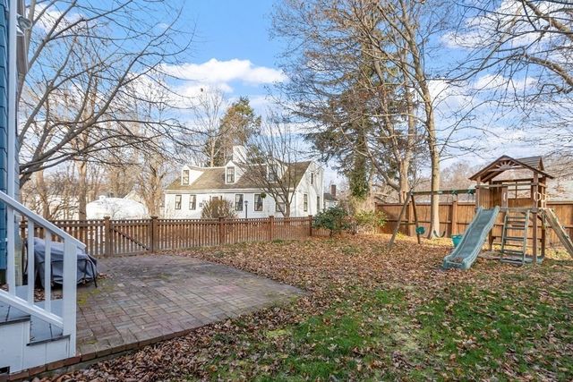 270 Poplar Street, Boston, MA 02131
