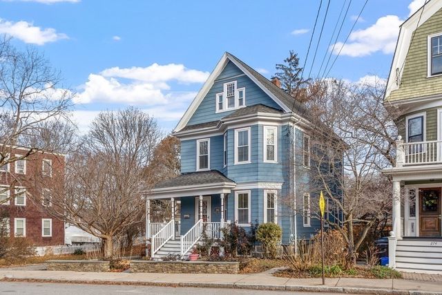 270 Poplar Street, Boston, MA 02131