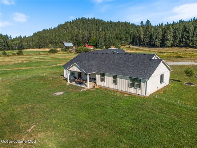 1974 KELSO LAKE RD, Athol, ID 83801