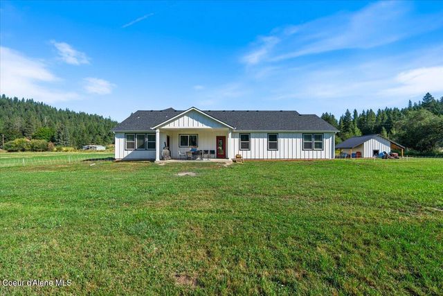 1974 KELSO LAKE RD, Athol, ID 83801