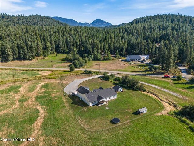 1974 KELSO LAKE RD, Athol, ID 83801