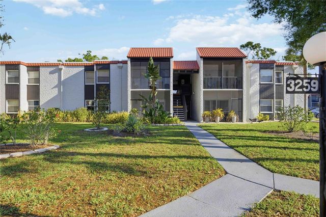 3259 BENEVA ROAD 101, Sarasota, FL 34232