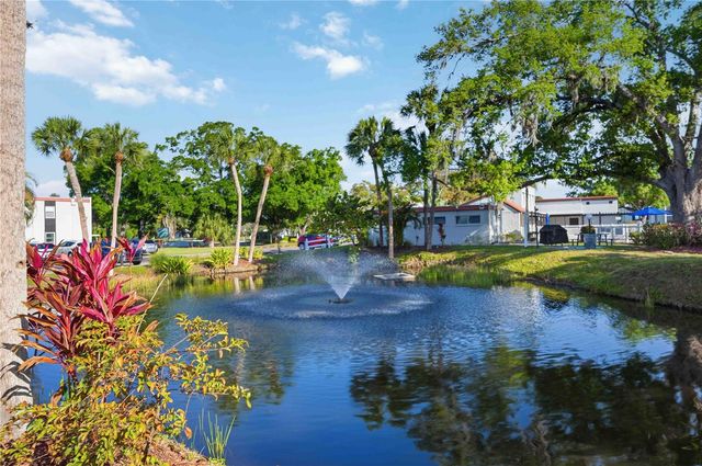 3259 BENEVA ROAD 101, Sarasota, FL 34232