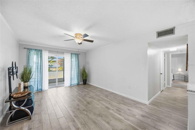 3259 BENEVA ROAD 101, Sarasota, FL 34232