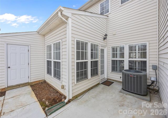 4219 Coulter Crossing, Charlotte, NC 28213