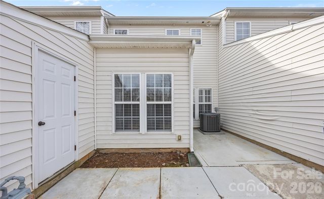 4219 Coulter Crossing, Charlotte, NC 28213