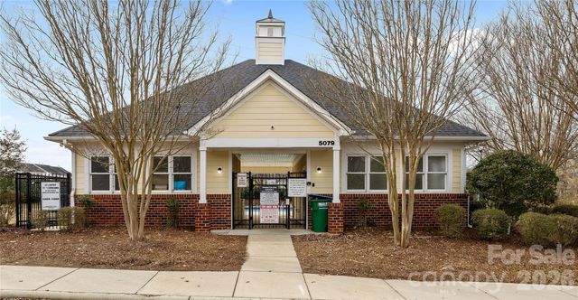 4219 Coulter Crossing, Charlotte, NC 28213