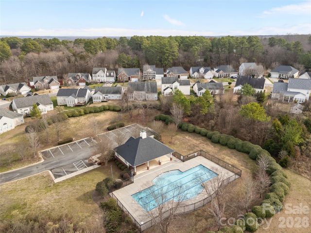 4219 Coulter Crossing, Charlotte, NC 28213