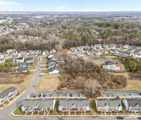 4219 Coulter Crossing, Charlotte, NC 28213