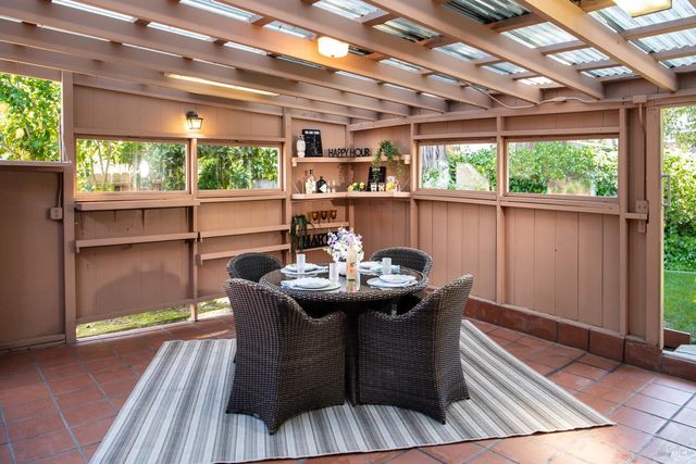 7949 Tocchini St, Sebastopol, CA 95472