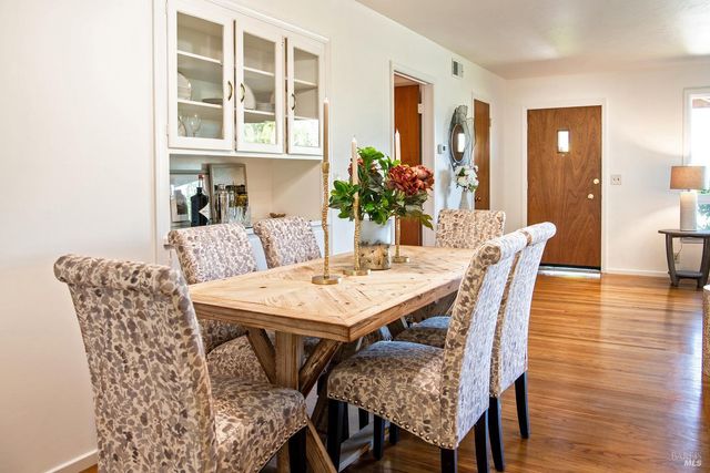 7949 Tocchini St, Sebastopol, CA 95472