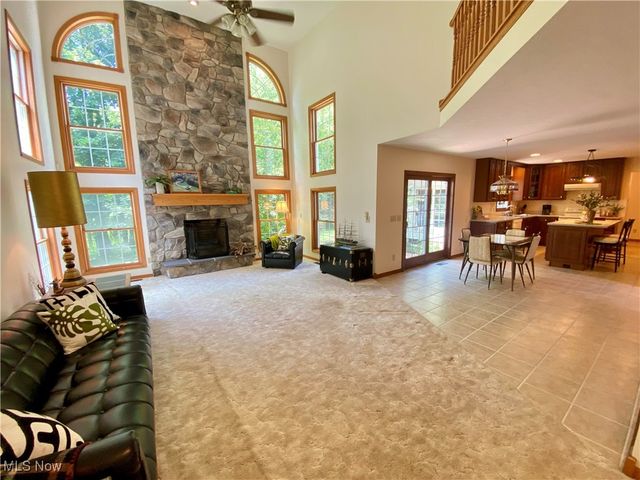 52814 NEW LONDON EASTERN Road, New London, OH 44851