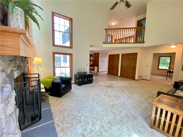 52814 NEW LONDON EASTERN Road, New London, OH 44851