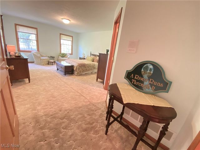 52814 NEW LONDON EASTERN Road, New London, OH 44851