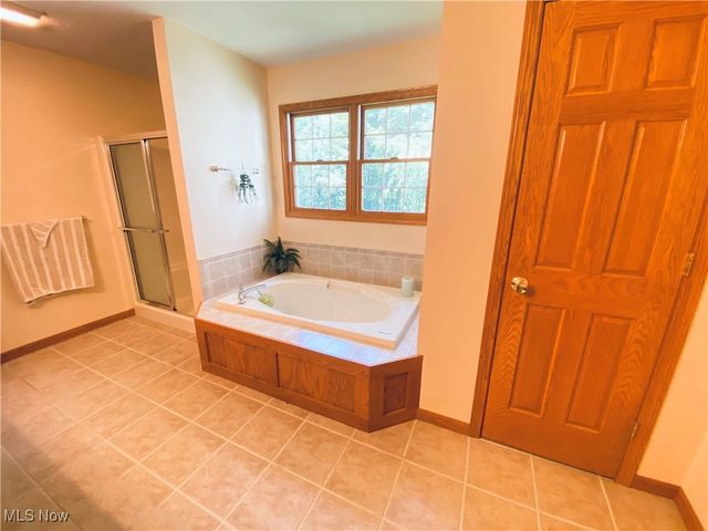 52814 NEW LONDON EASTERN Road, New London, OH 44851