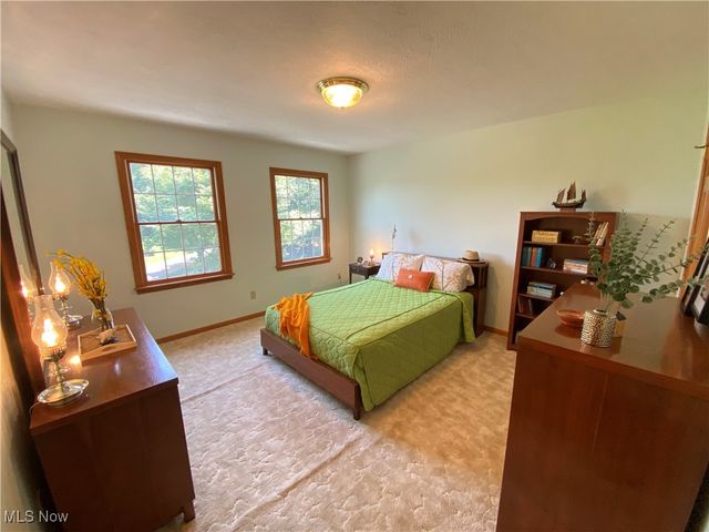 52814 NEW LONDON EASTERN Road, New London, OH 44851