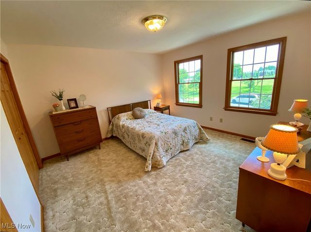 52814 NEW LONDON EASTERN Road, New London, OH 44851