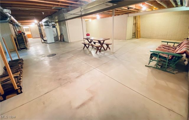 52814 NEW LONDON EASTERN Road, New London, OH 44851