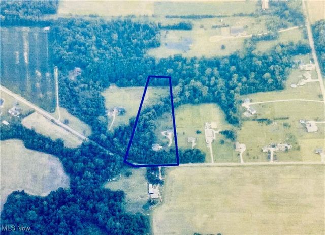 52814 NEW LONDON EASTERN Road, New London, OH 44851