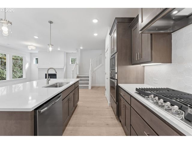 869 Butte Dr, Forest Grove, OR 97116