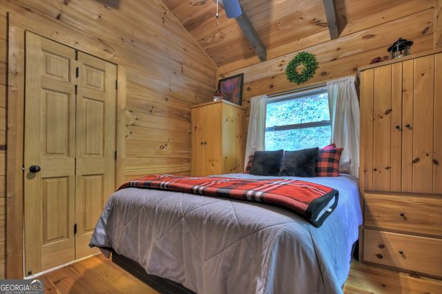 163 Chestnut Ridge Trail, Blue Ridge, GA 30513