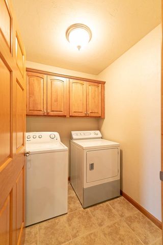 5545 W BROOKVIEW DRIVE, Appleton, WI 54913