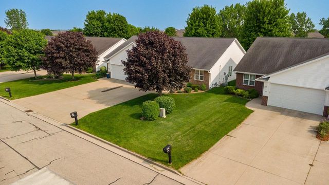 5545 W BROOKVIEW DRIVE, Appleton, WI 54913