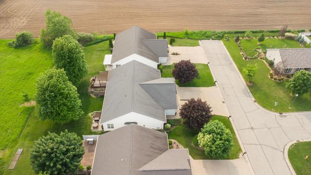 5545 W BROOKVIEW DRIVE, Appleton, WI 54913