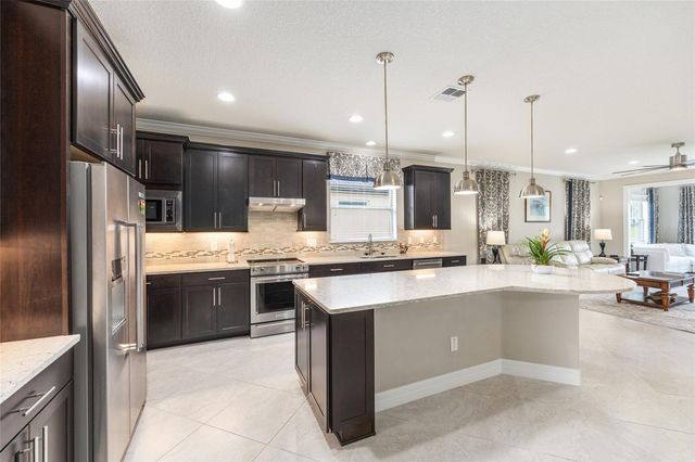 6824 SW 95TH CIRCLE, Ocala, FL 34481