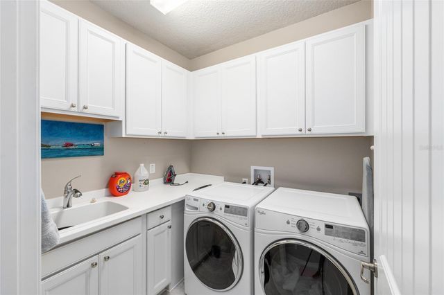 6824 SW 95TH CIRCLE, Ocala, FL 34481