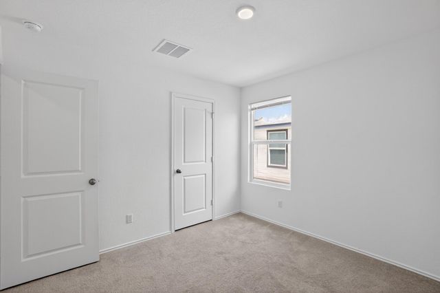 604 Marty Allen LOOP, Jarrell, TX 76537