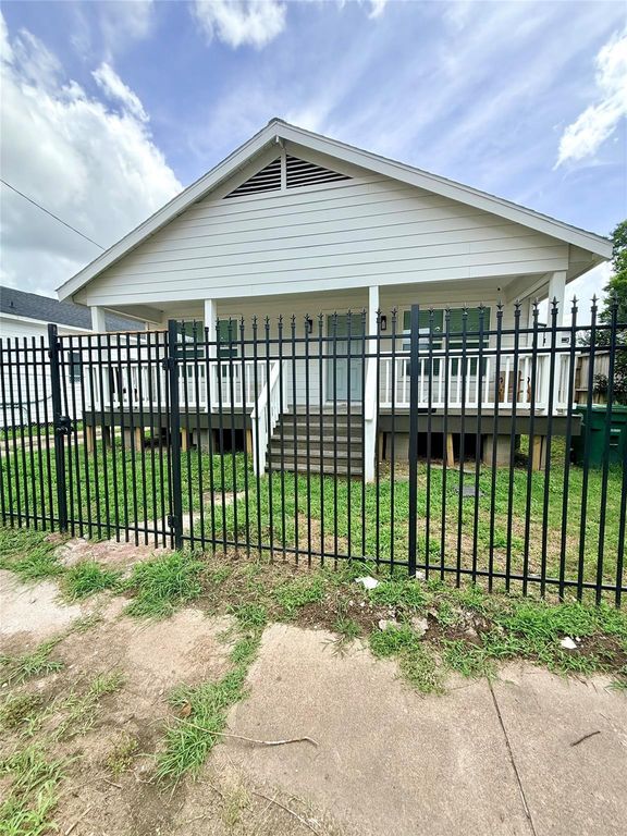 3618 Mainer Street, Houston, TX 77021