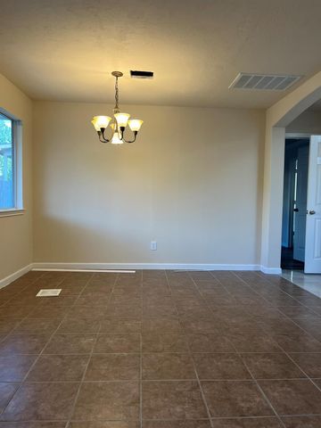 21650 Falvelsunset Court, Spring, TX 77388